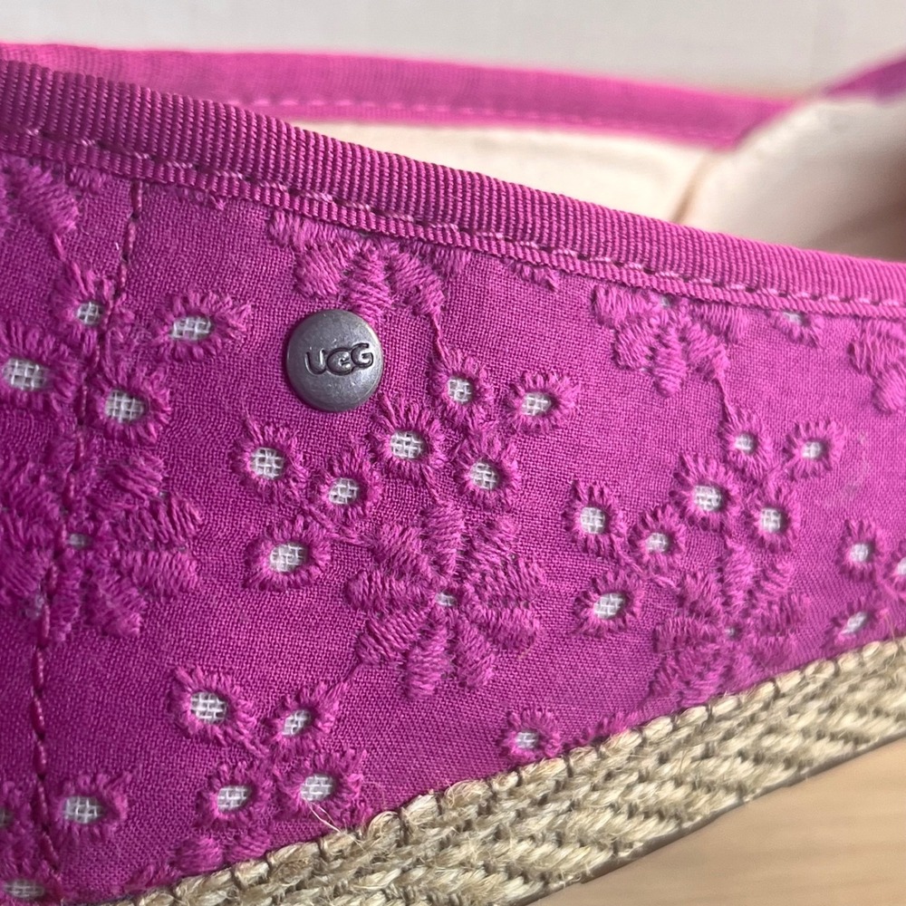 UGG Indah Ballet Flats Pink Eyelet Espadrille Bow Slip On Shoes Women's 6 - Picture 6 of 11